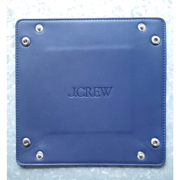 2023 J.Crew Complimentary Holiday customer gift - Picture 7 of 10